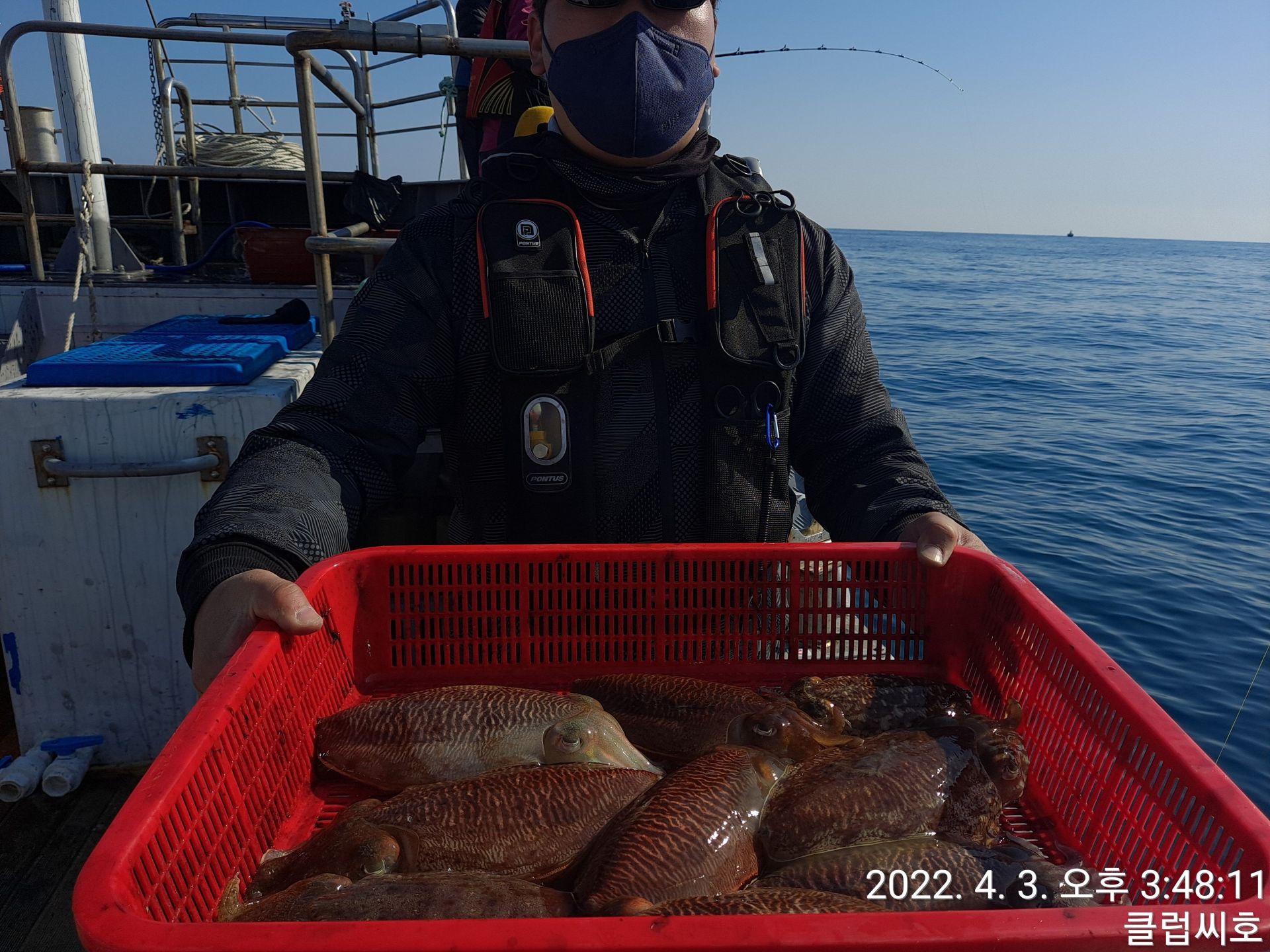4월3일 클럽씨호 먼바다갑오징어 조황