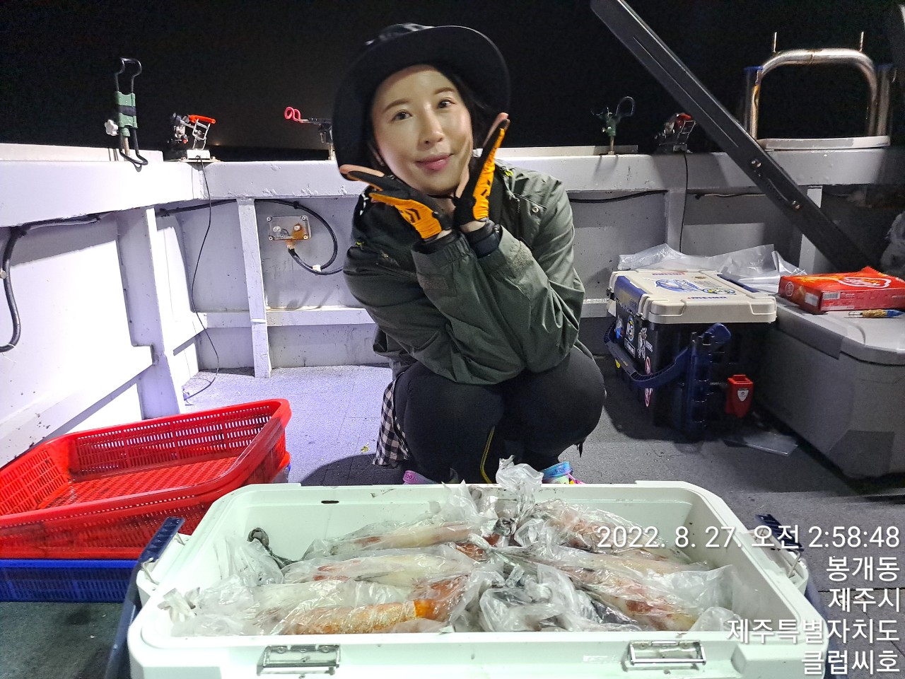 8월26일 클럽씨호 한치조황입니다