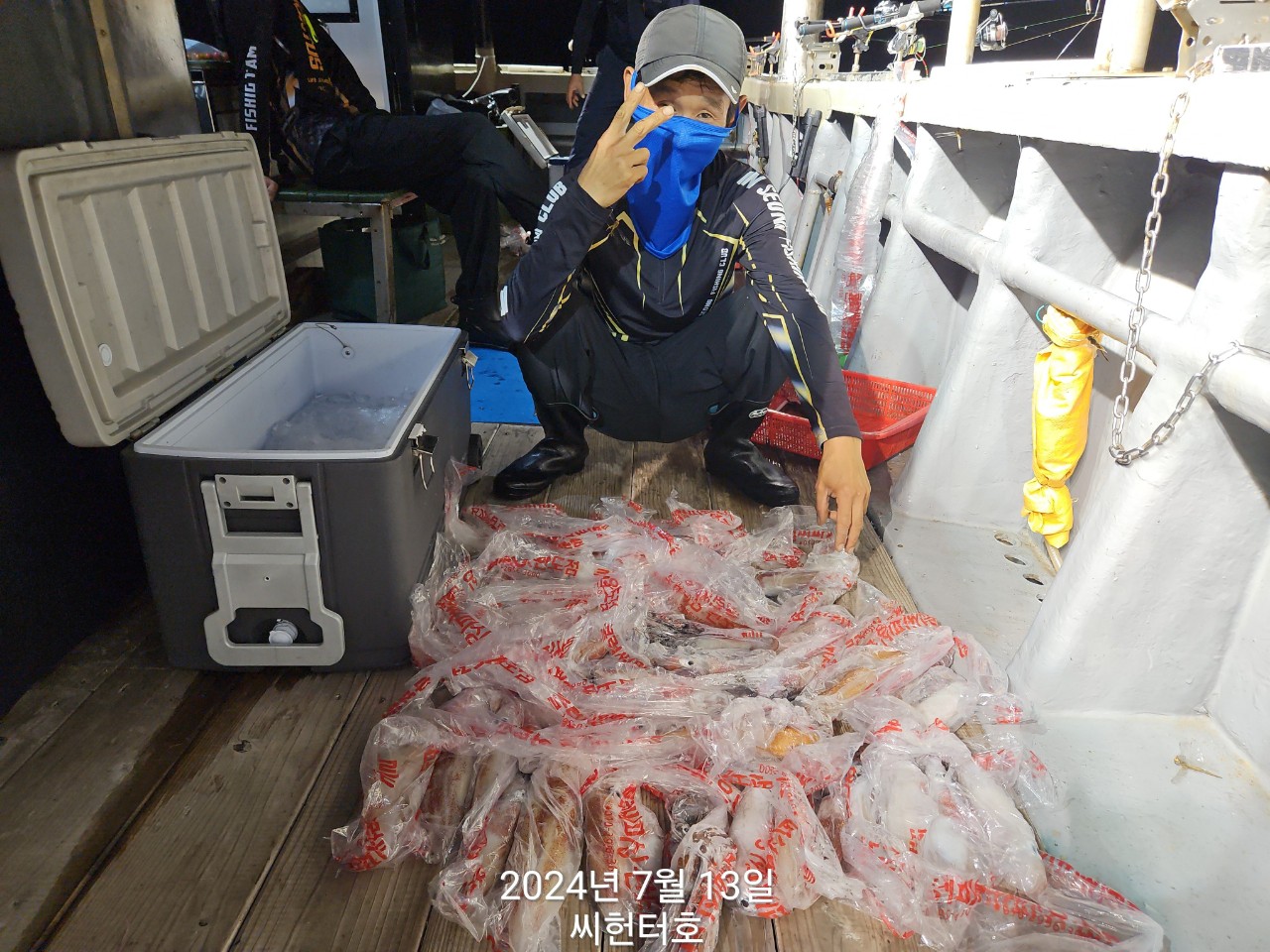 7월12일 씨헌터호 한치조황 대박조황입니다.